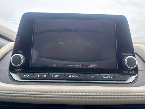 Certified 2023 Nissan Rogue SV FWD image 44