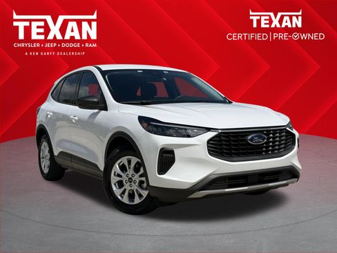 Used 2025 Ford Escape Active image 1