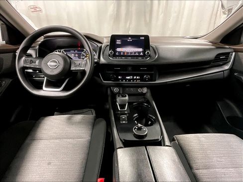 Certified 2023 Nissan Rogue SV image 21