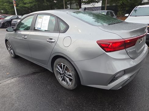Used 2023 Kia Forte LXS FWD image 5