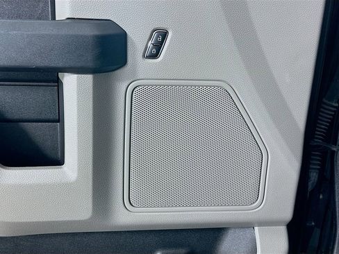 Used 2019 Ford F150 XL w/ Equipment Group 101A Mid image 18