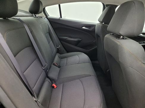 Used 2017 Chevrolet Cruze LS FWD image 19
