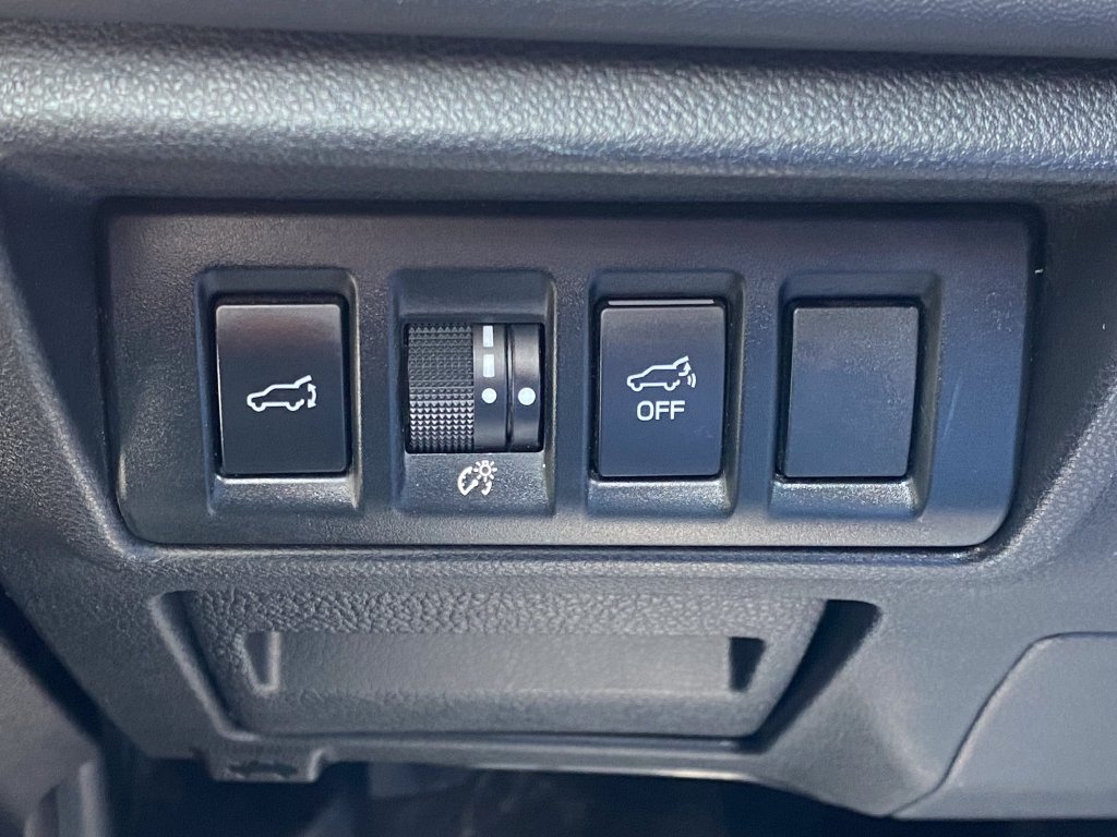 Used 2023 Subaru Outback Limited AWD/4WD image 29