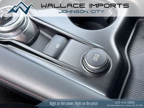 Used 2025 Ford Explorer ST-Line w/ ST-Line Street Pack AWD/4WD image 27