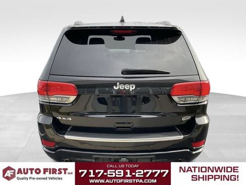 Used 2018 Jeep Grand Cherokee Overland AWD/4WD image 3