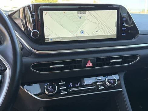 Used 2022 Hyundai Sonata Limited w/ Winter Weather Package image 12