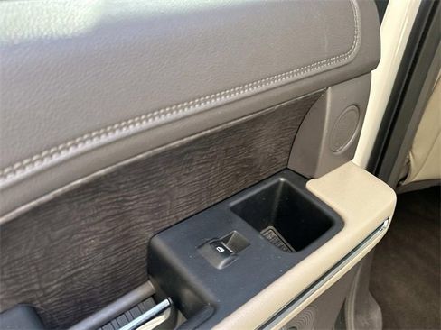 Used 2020 Ford Expedition Limited w/ Equipment Group 302A image 10