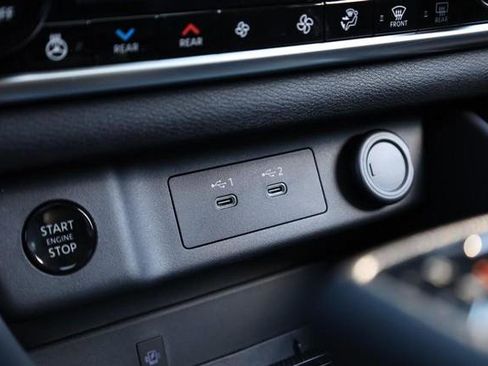 New 2026 Nissan Rogue Platinum w/ Platinum Premium Package image 17