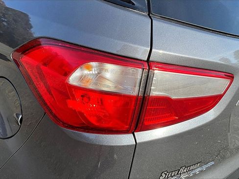 Used 2021 Ford EcoSport Titanium image 21