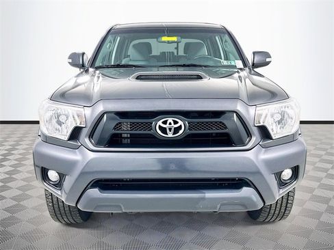 Used 2013 Toyota Tacoma 4x4 Double Cab image 2