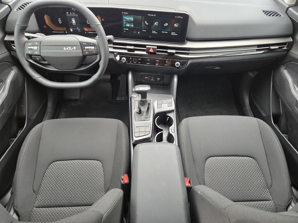 New 2026 Kia Sportage LX FWD image 21