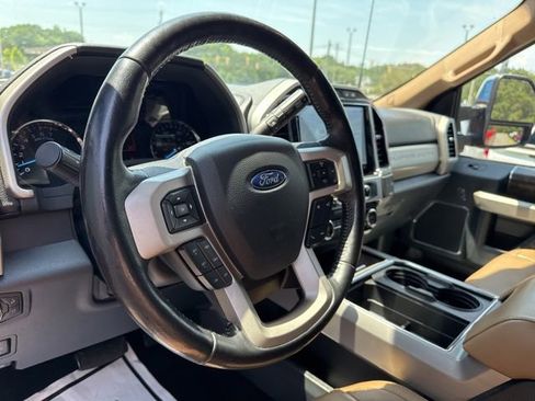 Used 2022 Ford F250 Lariat w/ Lariat Ultimate Package AWD/4WD image 33
