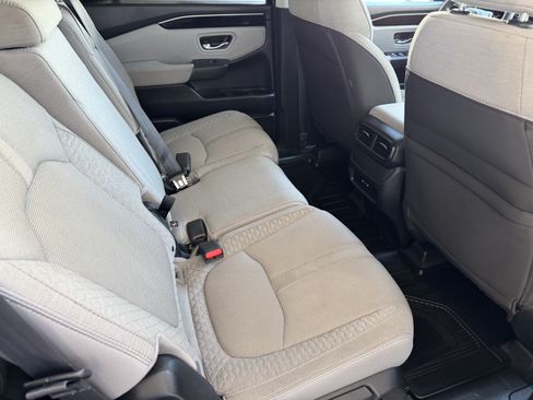 Used 2024 Honda Pilot LX image 21