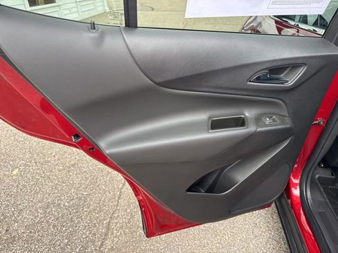 Certified 2023 Chevrolet Equinox LT image 33