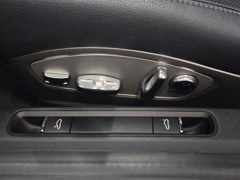 Certified 2024 Porsche 718 Cayman image 33