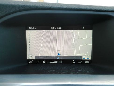 Used 2015 Volvo S60 T6 image 11