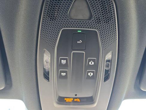 New 2026 Porsche Cayenne Coupe AWD/4WD image 22