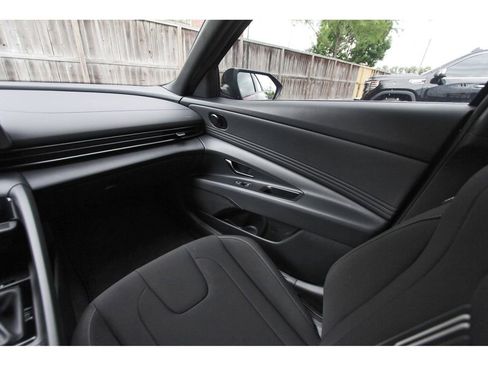 Certified 2026 Hyundai Elantra Sport FWD image 11