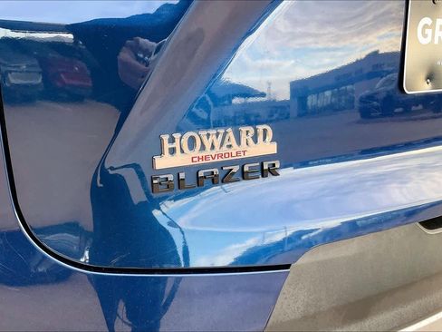 Used 2023 Chevrolet Blazer LT w/ Midnight/Sport Edition image 11