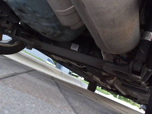Used 2018 Nissan Kicks SV FWD image 96