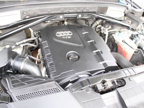 Used 2016 Audi Q5 2.0T Premium Plus w/ Technology Package image 28