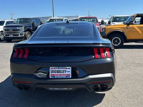 New 2026 Ford Mustang GT Premium RWD image 4