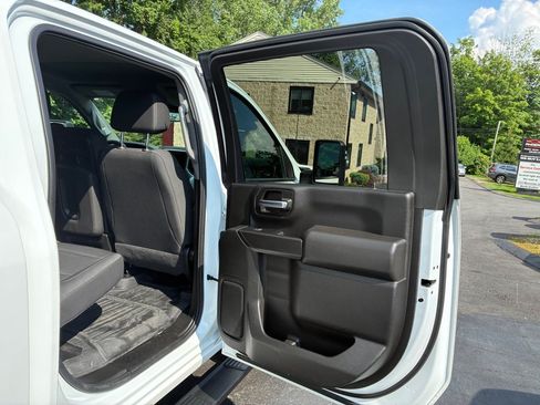 Used 2024 GMC Sierra 2500 Pro w/ 1SA Pro Safety Plus Package AWD/4WD image 18