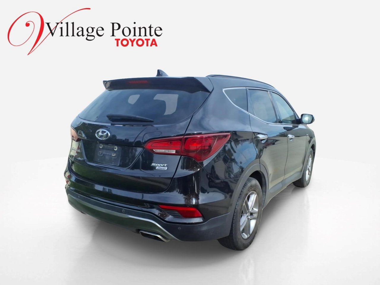 Used 2017 Hyundai Santa Fe Sport w/ 2.4L Tech Package 04 AWD/4WD image 4