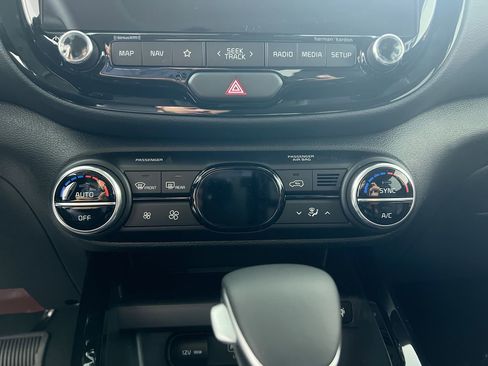 New 2025 Kia Soul GT-Line w/ GT-Line Technology Package image 25
