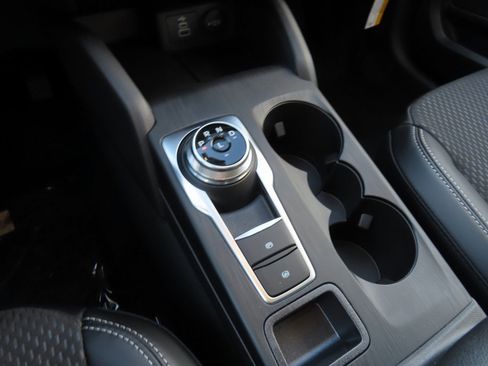 New 2026 Ford Escape SE image 13