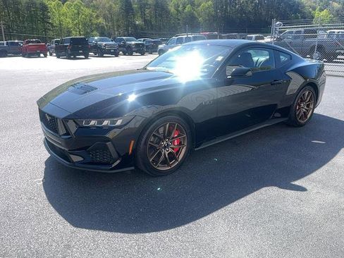Certified 2025 Ford Mustang GT Premium RWD image 2