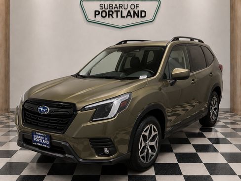 Certified 2023 Subaru Forester Premium w/ Popular Package #2 AWD/4WD image 1