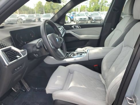 Used 2026 BMW X5 sDrive40i w/ M Sport Package RWD image 24
