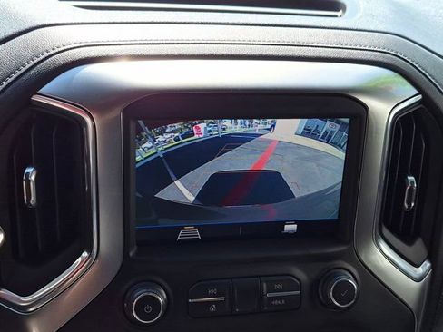 Used 2021 Chevrolet Silverado 1500 LT RWD image 22