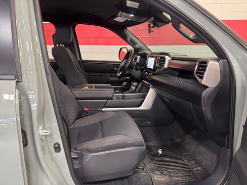 Used 2026 Toyota Tundra SR5 w/ SR5 Convenience Package AWD/4WD image 19