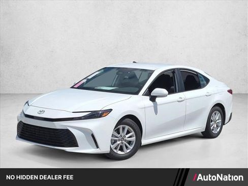 New 2026 Toyota Camry LE w/ Convenience Package FWD image 1