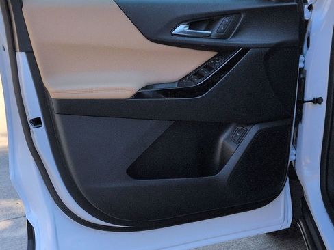 New 2026 Chevrolet Equinox ACTIV w/ Safety and Technology Package FWD image 7
