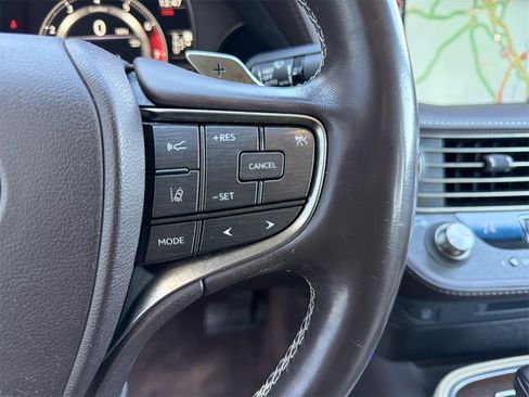 Used 2018 Lexus LS 500 image 30