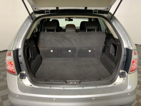 Used 2010 Ford Edge SE image 20