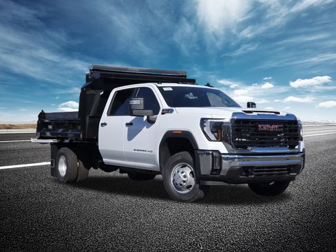 New 2025 GMC Sierra 3500 Pro w/ Convenience Package image 2
