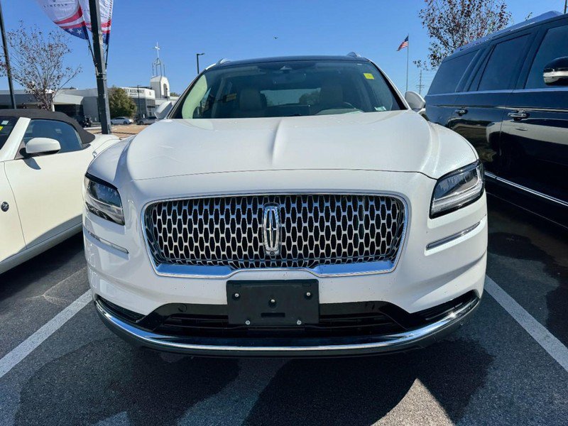 Used 2021 Lincoln Nautilus Reserve w/ Equipment Group 201A FWD image 2