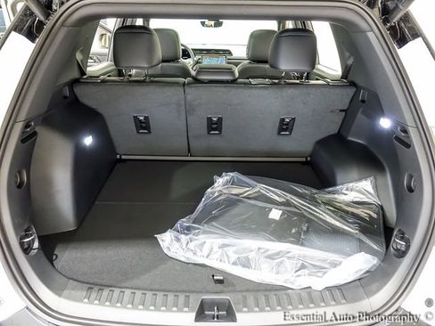 New 2026 GMC Terrain Elevation w/ Elevation Premium Package image 19