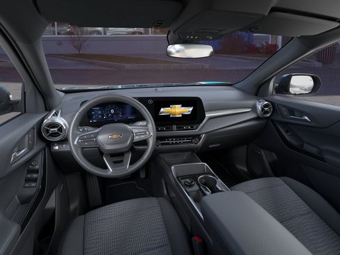 New 2026 Chevrolet Equinox LT FWD image 15