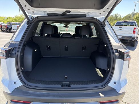 New 2026 Chevrolet Equinox ACTIV w/ Safety and Technology Package AWD/4WD image 18