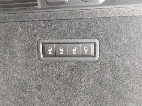 Used 2023 Jeep Grand Wagoneer Series III image 27