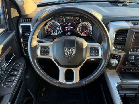 Used 2016 RAM 1500 Laramie w/ Convenience Group image 14