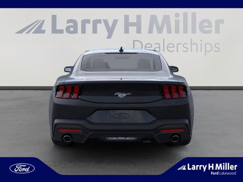 New 2026 Ford Mustang Coupe image 5