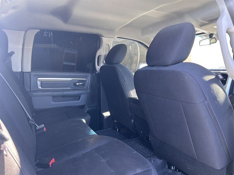 Used 2019 RAM 1500 Warlock RWD image 18