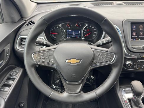 Used 2024 Chevrolet Equinox LT w/ LPO, Floor Liner Package AWD/4WD image 9