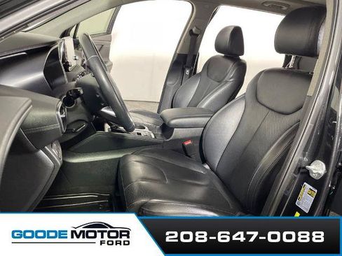 Used 2020 Hyundai Santa Fe Limited AWD/4WD image 10